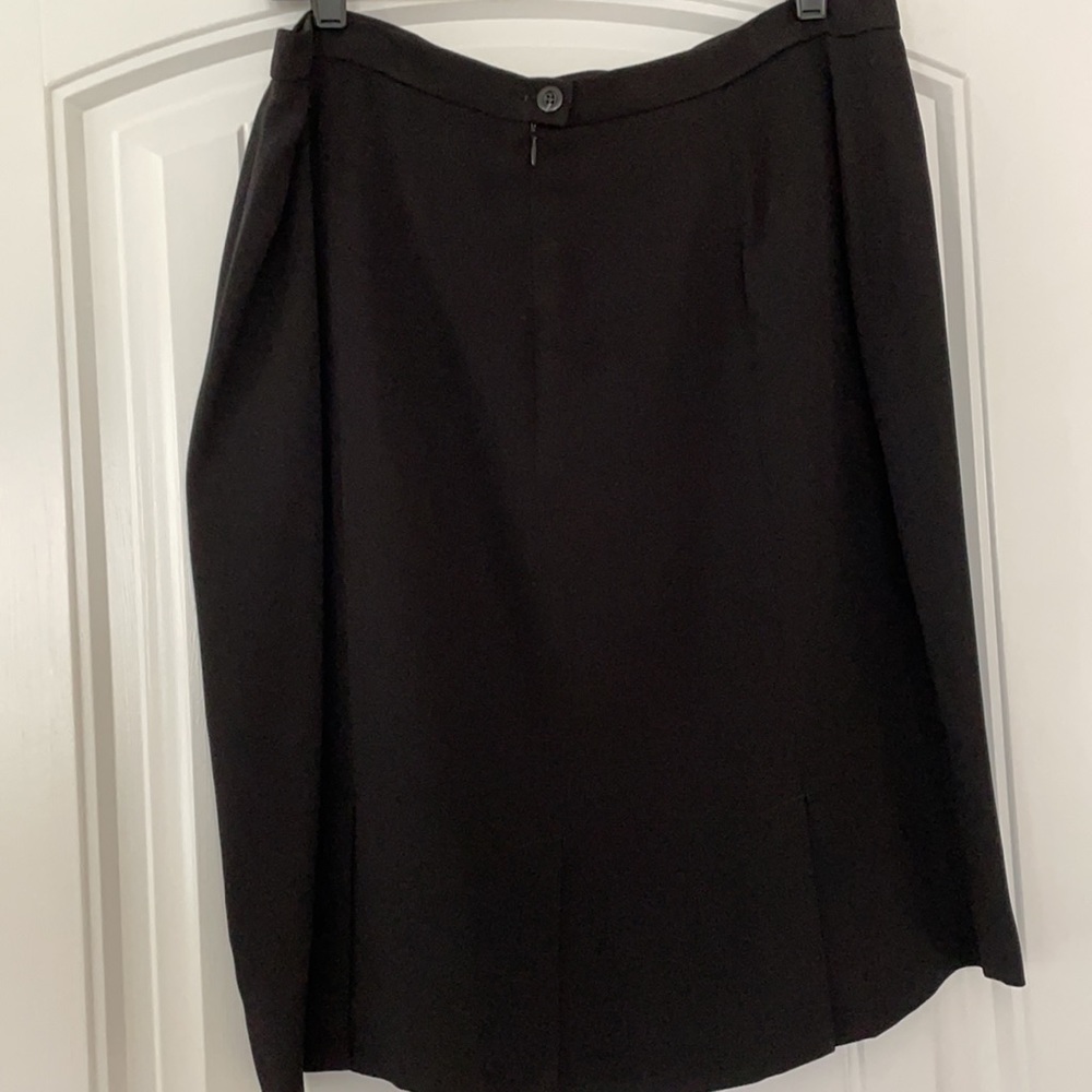 NWOT Gianni Black Skirt - Picture 3 of 4